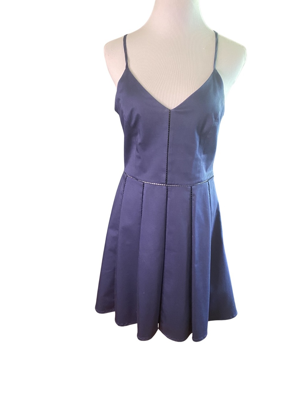 Parker Navy Pleated Mini Dress Size M Spaghetti Strap Date Night - Picture 3 of 10